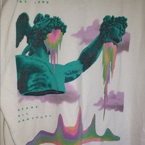 Empyre graphic tee